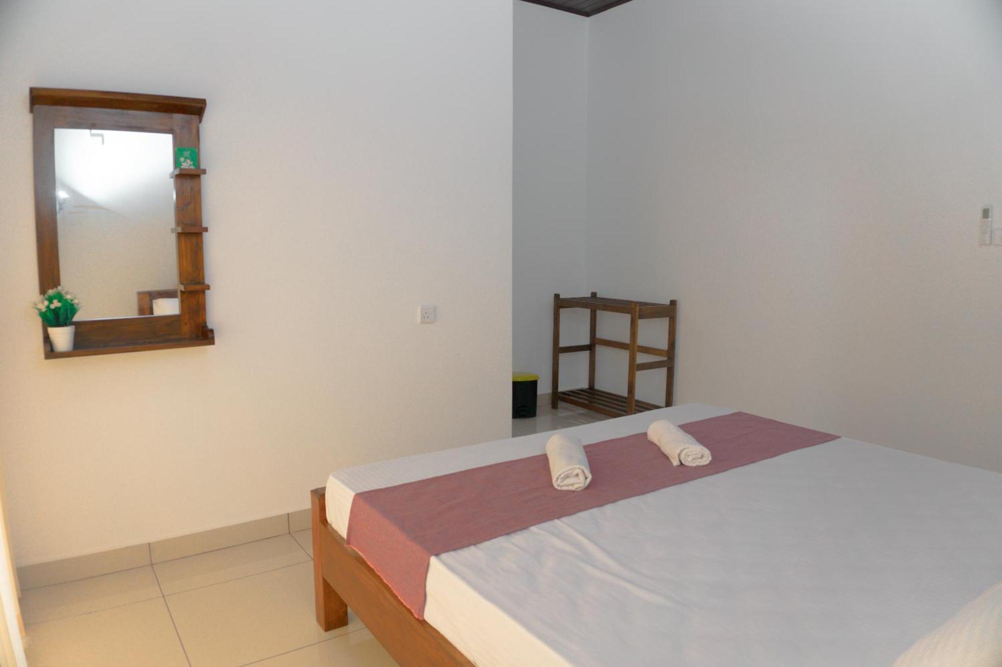 Wilpattu Restaurant & Guest House Pahala Maragahawewa Eksteriør billede