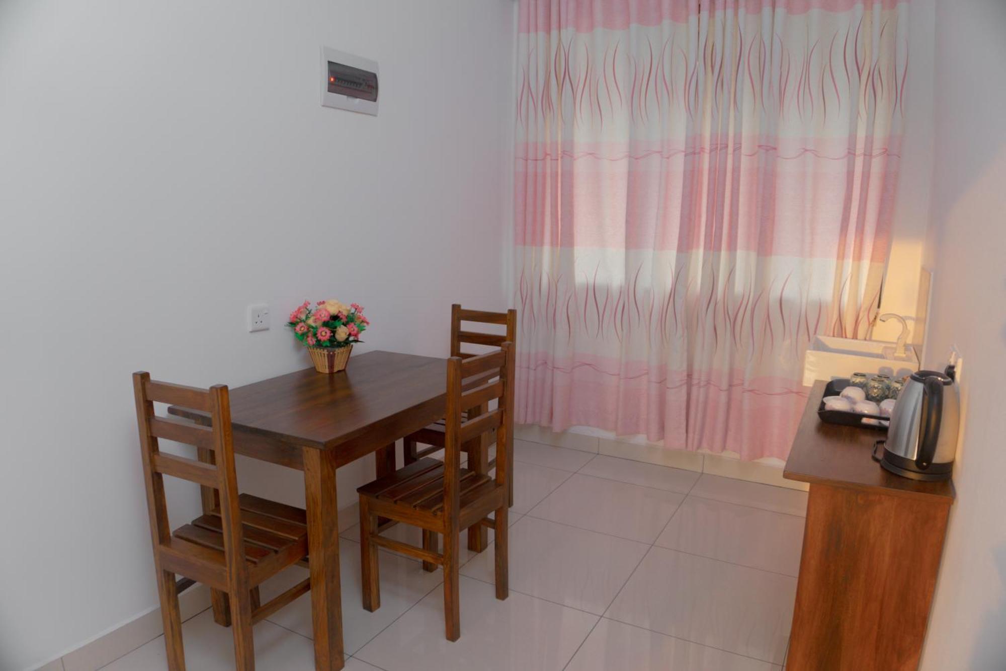 Wilpattu Restaurant & Guest House Pahala Maragahawewa Eksteriør billede