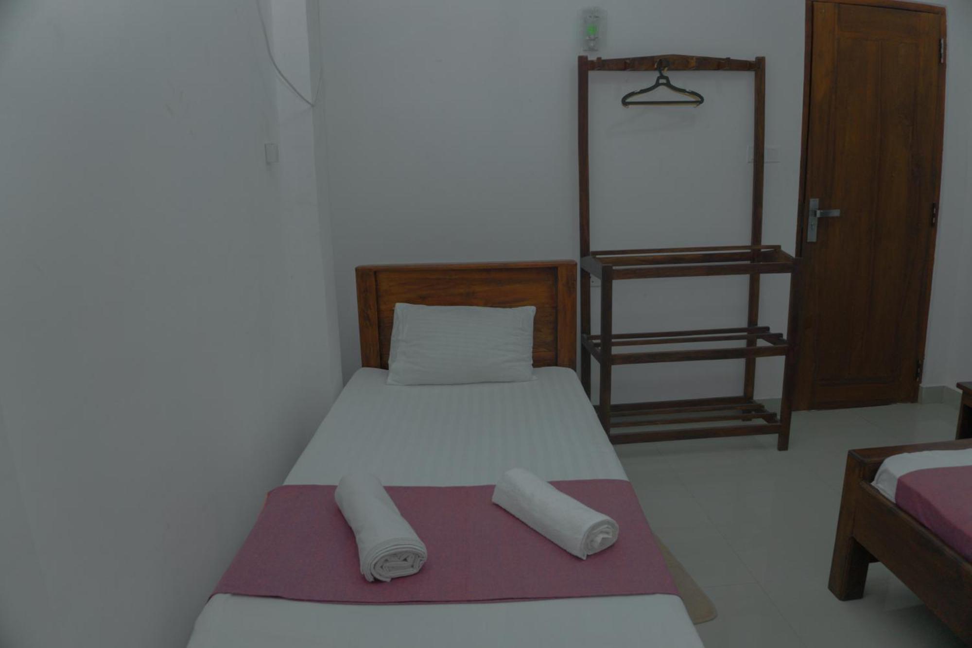 Wilpattu Restaurant & Guest House Pahala Maragahawewa Eksteriør billede